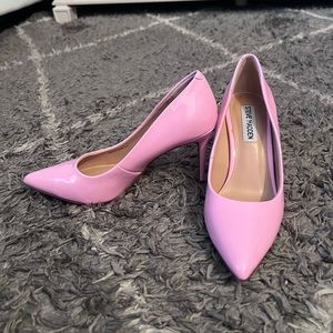 Steve Madden Luiza Pink Pumps